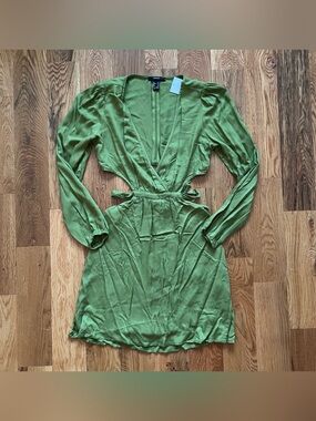 Long sleeve cut-out F21 dress